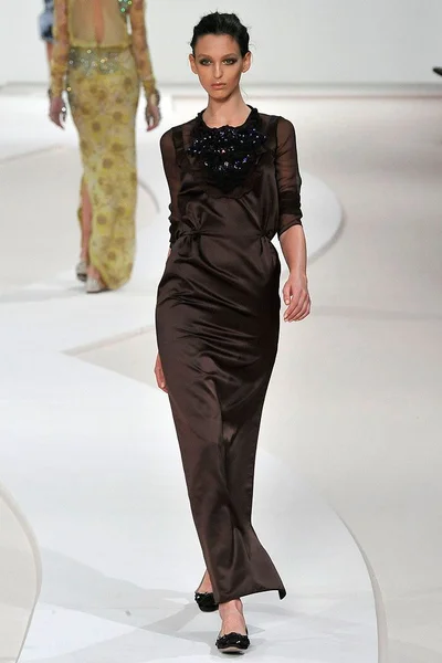 Look 27